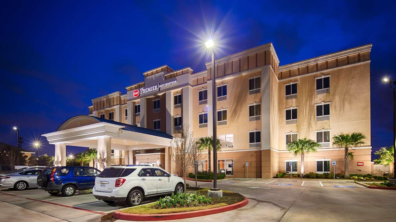 Best Western Premier Ashton Suites - Willowbrook Houston Exterior foto